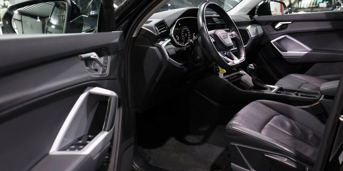 Audi Q3 40 TDI QUATTRO ADVANCED MATRIX-LED,VOLL-LEDER 86.000 km 30.444 &euro; Hamm 59077