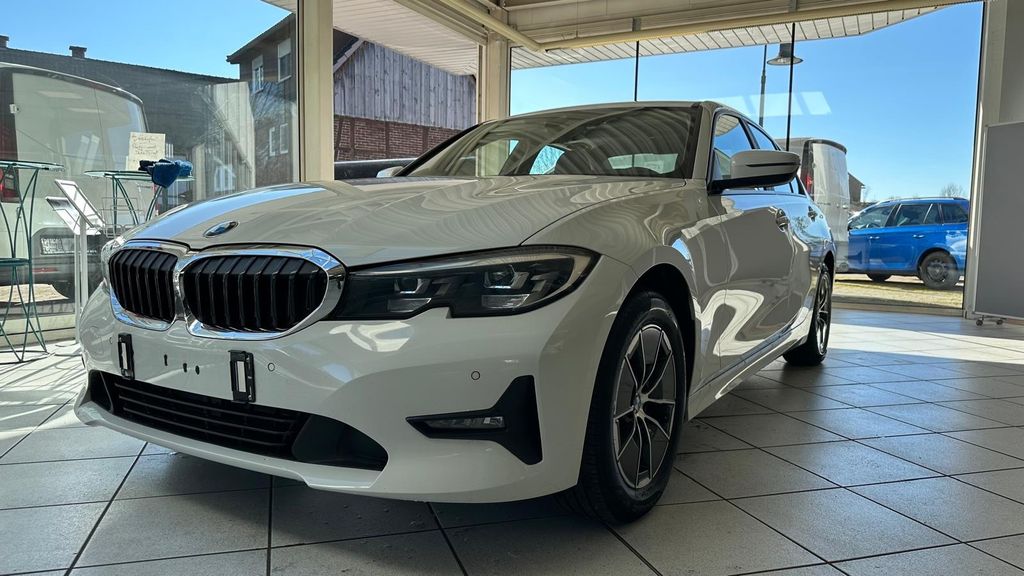 BMW 318 125.000 km 19.799 &euro; Hamm 59067