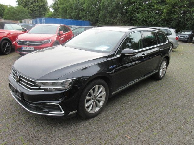 VW Passat Variant 83.900 km 23.488 &euro; Bergkamen 59192