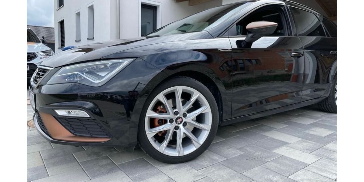 Seat Leon 99.995 km 18.999 &euro; Hamm 59063
