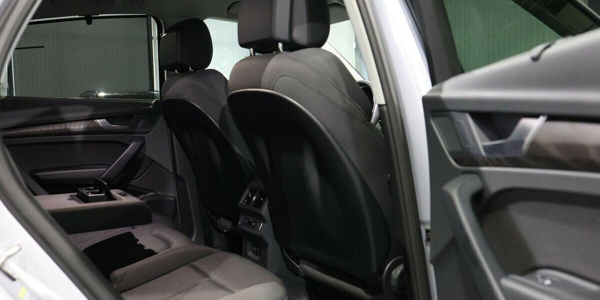 Audi Q5 SPORTBACK 50 TFSI E Q S-LINE BLACK / PANORAMA 144.000 km 31.555 &euro; Hamm 59077