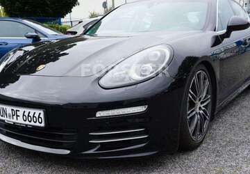 Porsche Panamera 107.500 km 35.980 &euro; Bönen 59199