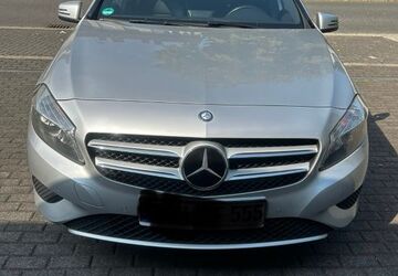 Mercedes-Benz A 180 150.300 km 8.450 &euro; Herne 44649