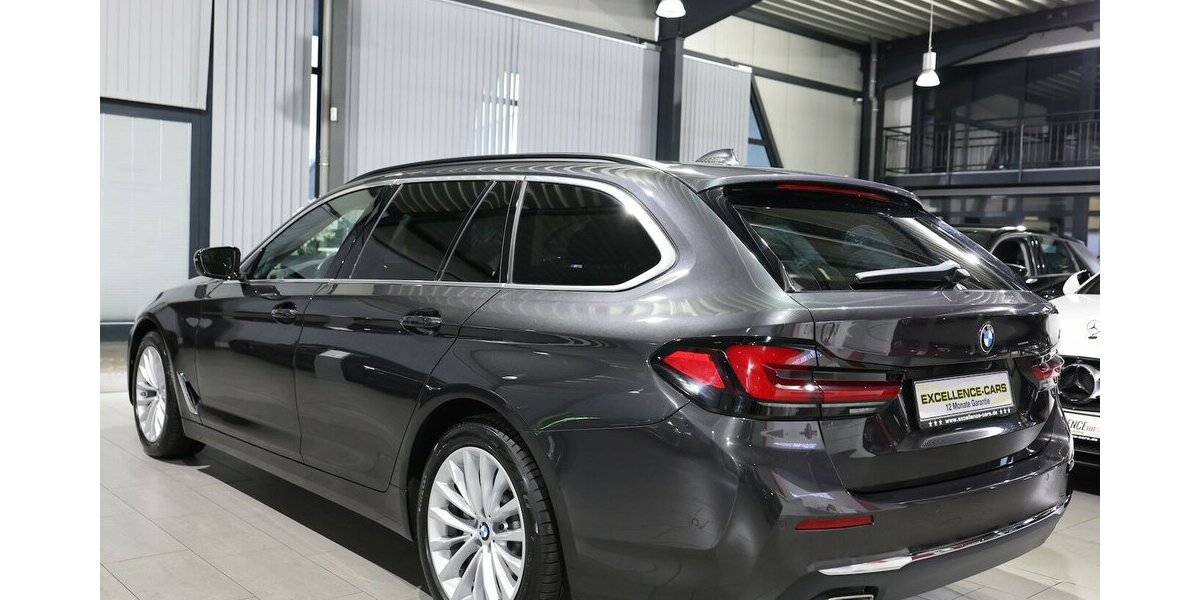 BMW 530i Touring INNOVATION LUXURY-LINE BUSINESS 45.000 km 38.995 &euro; Hamm 59077