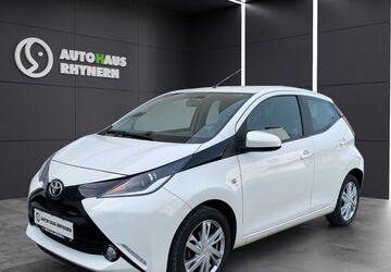 Toyota Aygo (X) 53.000 km 9.690 &euro; Hamm 59069