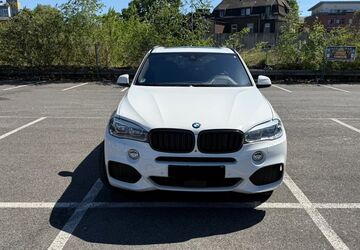 BMW X5 105.576 km 39.650 &euro; Herne 44629