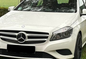 Mercedes-Benz A 180 117.000 km 10.900 &euro; Holzwickede 59439