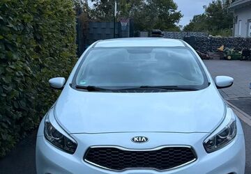 Kia ceed / Ceed 169.000 km 5.200 &euro; Werl 59457