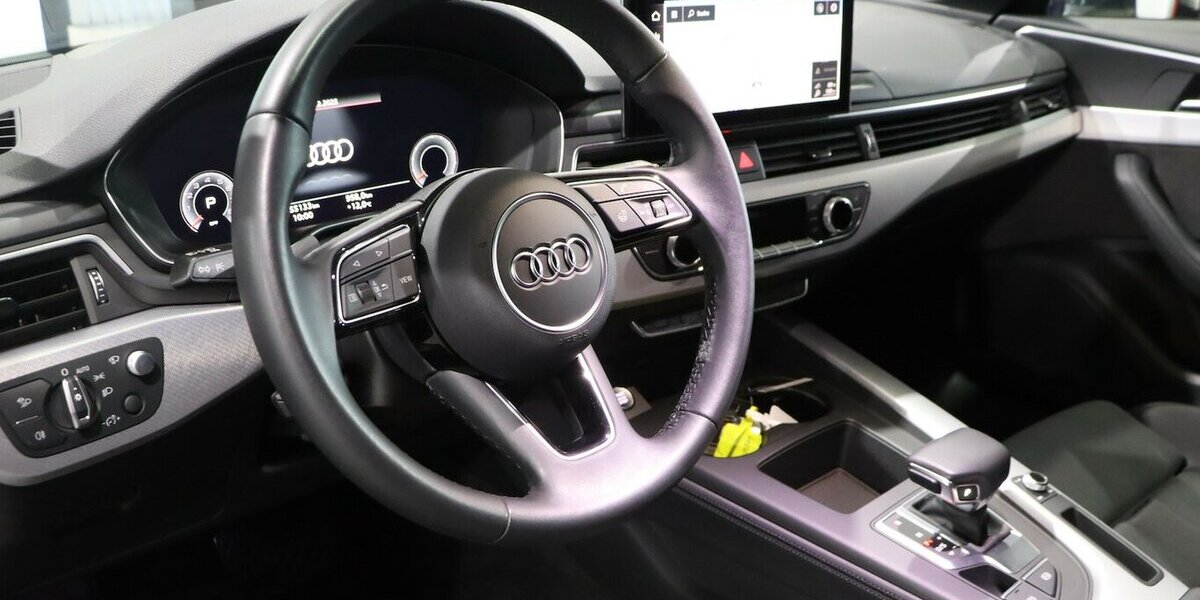 Audi A4 Avant 40 TFSI ADVANCED / LED / PANORAMA 55.000 km 27.777 &euro; Hamm 59077