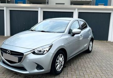 Mazda 2 31.000 km 12.350 &euro; Marl 45770