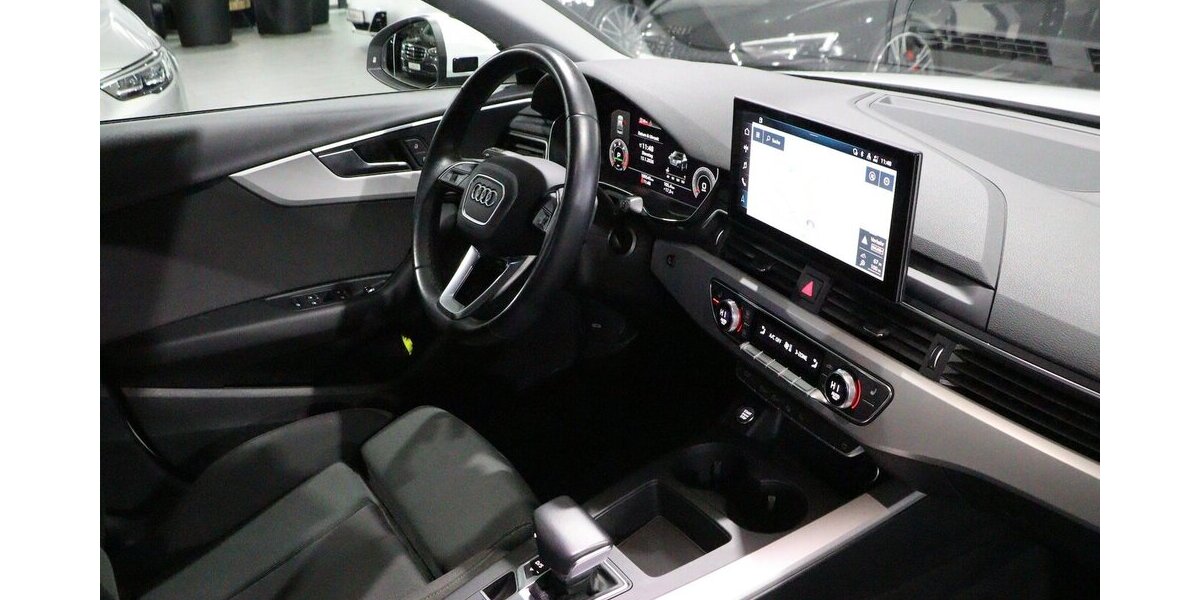 Audi A4 LIMOUSINE 40 TDI S-LINE / MATRIX-LED / 109.000 km 27.333 &euro; Hamm 59077