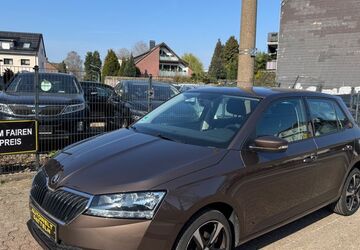 Skoda Fabia 157.027 km 7.790 &euro; Datteln 45711