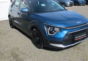 Kia Niro 59.656 km 22.490 &euro; Datteln 45711