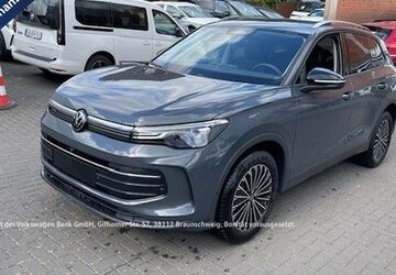 VW Tiguan 8.250 km 33.398 &euro; Lünen 44534