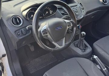 Ford Fiesta 153.940 km 4.550 &euro; Dortmund 44149