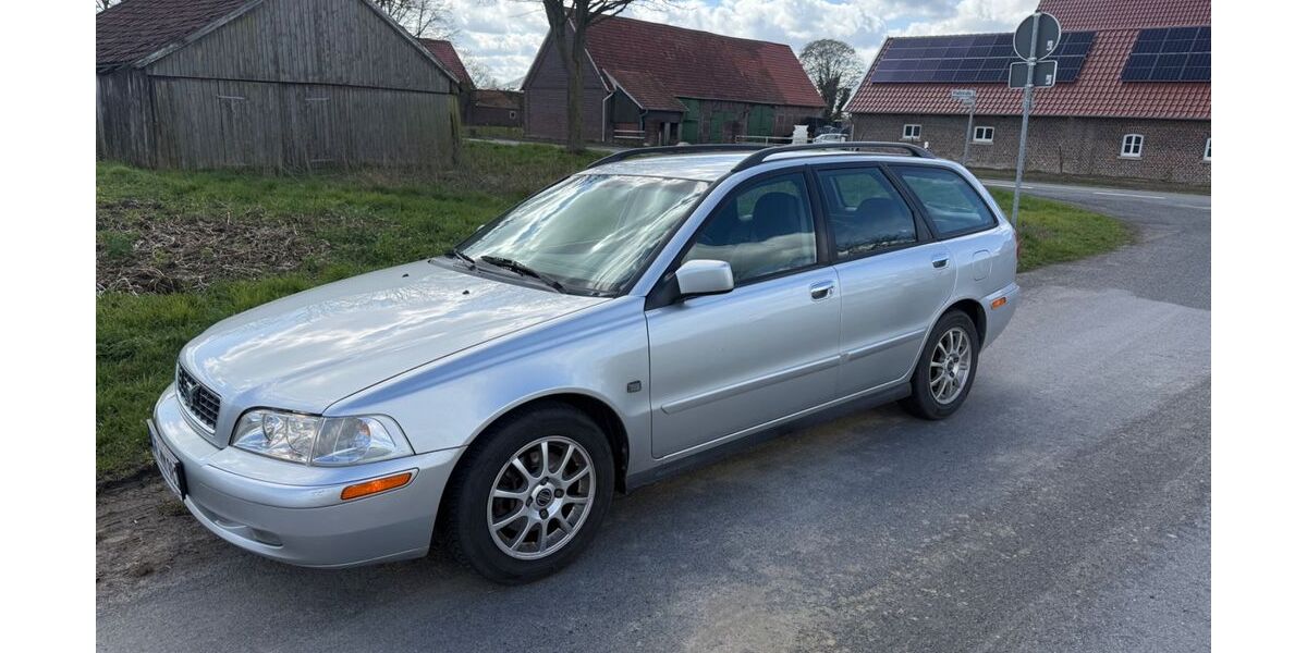 Volvo V40 164.000 km 2.600 &euro; Ascheberg 59387
