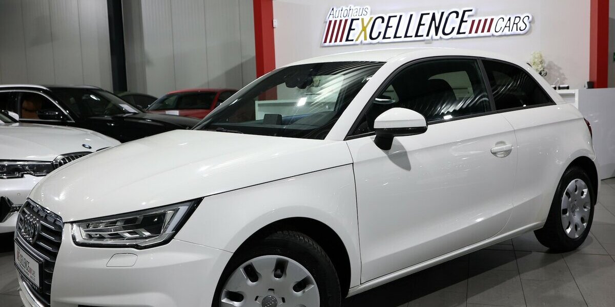 Audi A1 1.6 TDI SPORT WHITE / XENON, NAVI-MMI, LEDER 111.000 km 12.111 &euro; Hamm 59077
