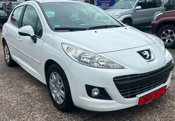 Peugeot 207 112.147 km 2.999 &euro; Hamm 59067