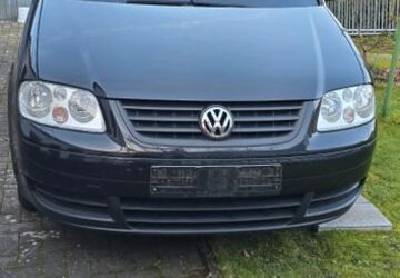 VW Touran 270.000 km 2.500 &euro; Schwerte 58239