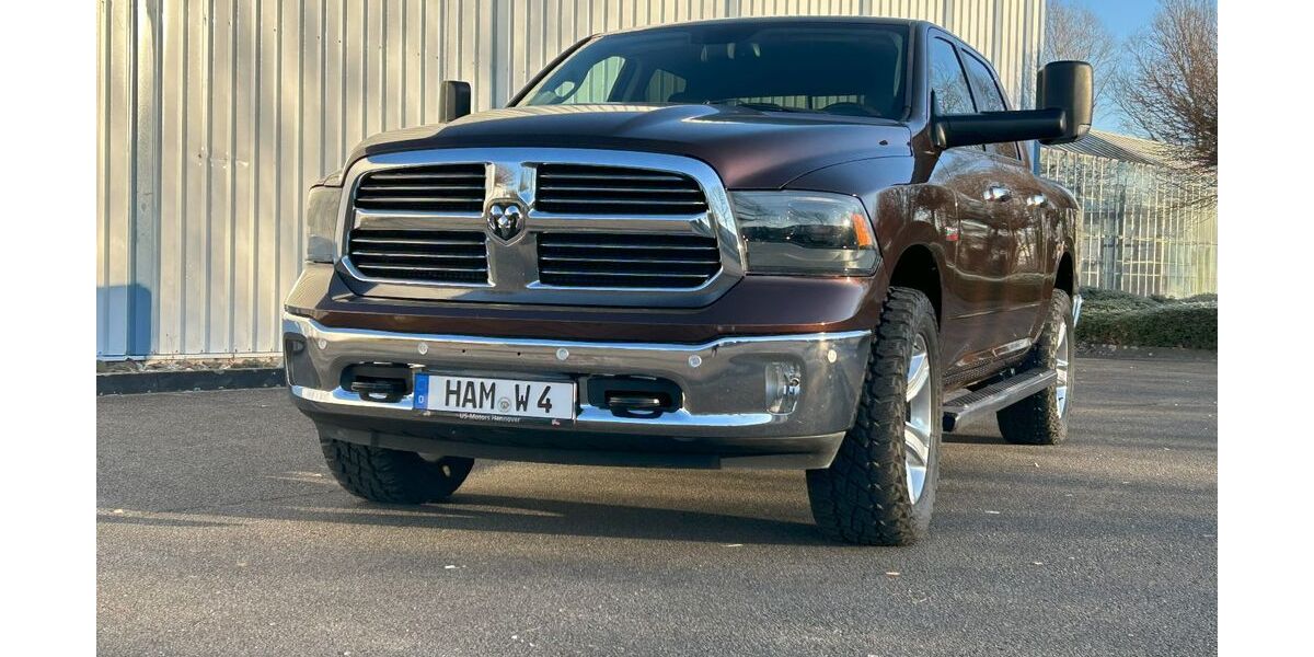 Dodge RAM 85.000 km 28.950 &euro; Hamm 59069