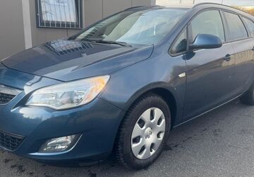 Opel Astra 214.000 km 2.350 &euro; recklinghausen 45659