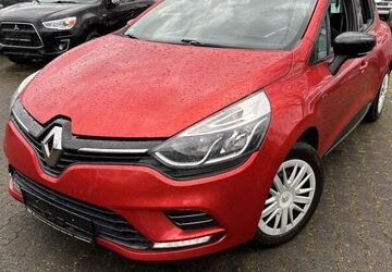 Renault Clio 105.000 km 8.999 &euro; Marl 45770