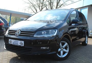 VW Sharan 216.200 km 11.990 &euro; Bochum 44866