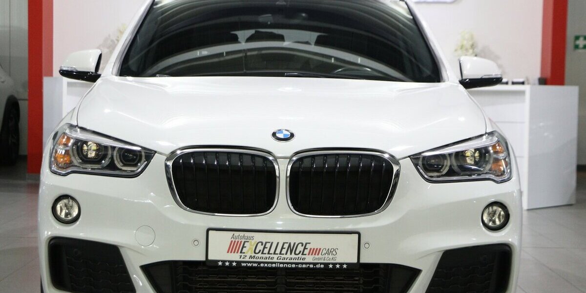 BMW X1 sDrive 18d M-SPORT SHADOW PANORAMA, LED, H/K 186.000 km 16.555 &euro; Hamm 59077