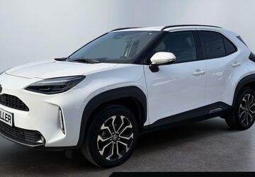 Toyota Yaris Cross 27.785 km 25.180 &euro; Hamm 59067