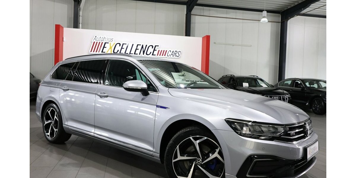 VW Passat Variant GTE DSG IQ BUSINESS R-LINE SPORT 86.000 km 24.444 &euro; Hamm 59077