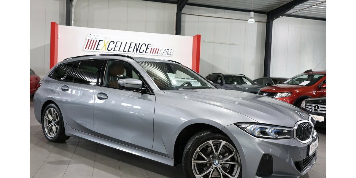 BMW 318d Touring SPORT SHADOW GREY&BROWN / PANORAMA 116.000 km 25.777 &euro; Hamm 59077