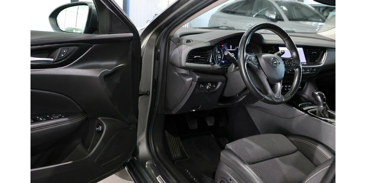 Opel Insignia ST 1.6 D BUSINESS INNOVATION / LED / 79.000 km 13.777 &euro; Hamm 59077