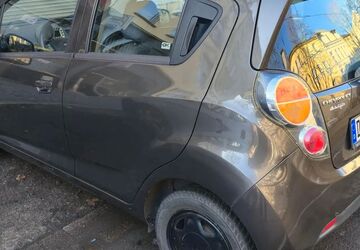 Chevrolet Spark 82.450 km 3.099 &euro; Dortmund 44145