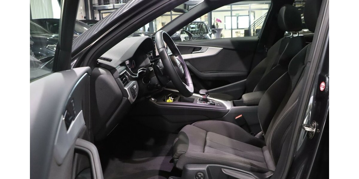 Audi A4 Avant 40 TFSI ADVANCED / LED / PANORAMA 55.000 km 27.777 &euro; Hamm 59077