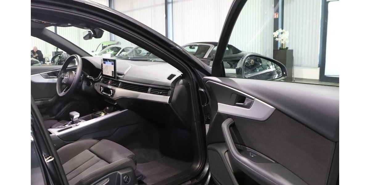 Audi A4 Avant 40 TFSI ADVANCED / LED / PANORAMA 55.000 km 27.777 &euro; Hamm 59077