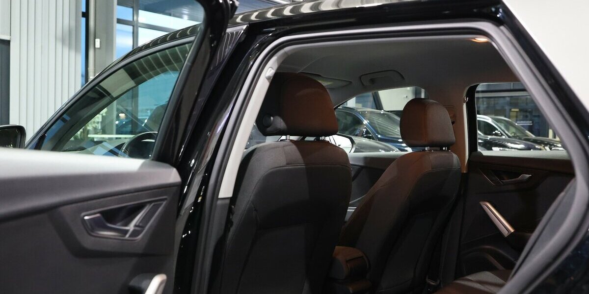 Audi Q2 1.4 TFSI SPORT / 1.HAND / ABN.AHK / PDC / SHZ 138.000 km 13.992 &euro; Hamm 59077