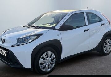 Toyota Aygo (X) 29.656 km 12.180 &euro; Hamm 59067