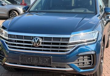 VW Touareg 68.609 km 49.970 &euro; Lünen 44536