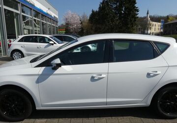 Seat Leon 31.000 km 10.399 &euro; Bergkamen 59192