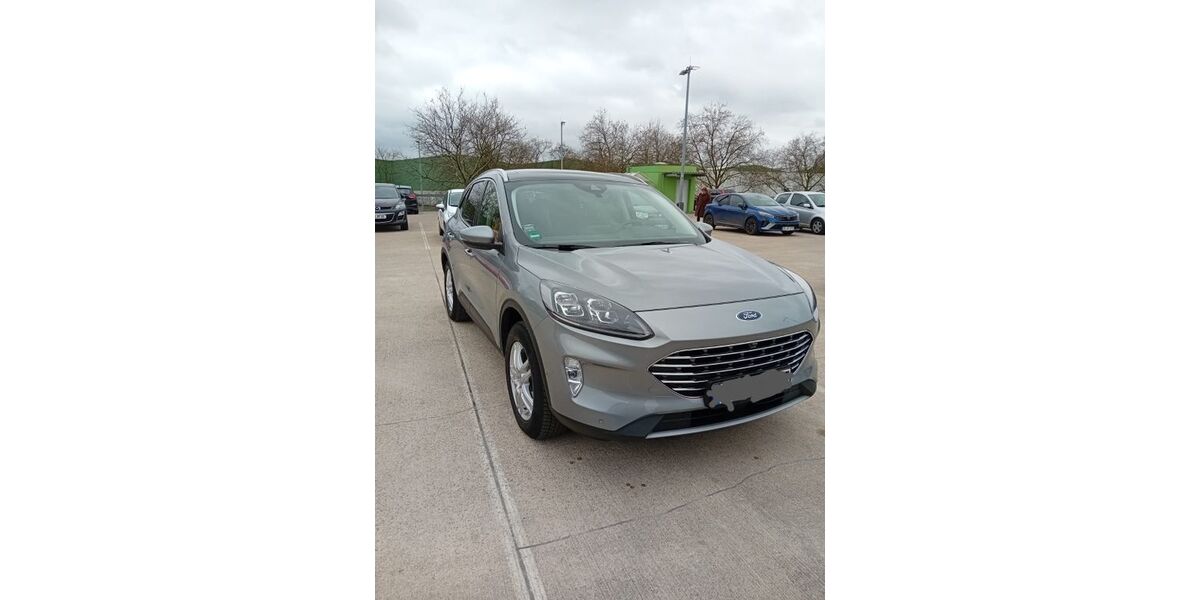 Ford Kuga 107.000 km 17.900 &euro; Dülmen 48249