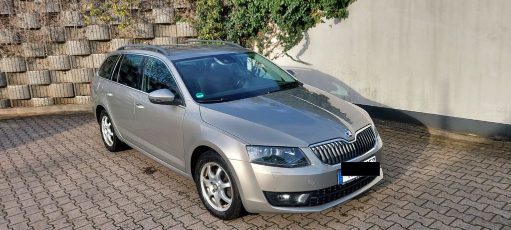 Skoda Octavia 304.000 km 9.599 &euro; Werne 59368