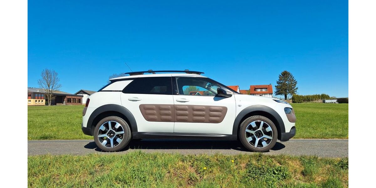 Citroen C4 Cactus 64.500 km 9.200 &euro; Kamen 59174
