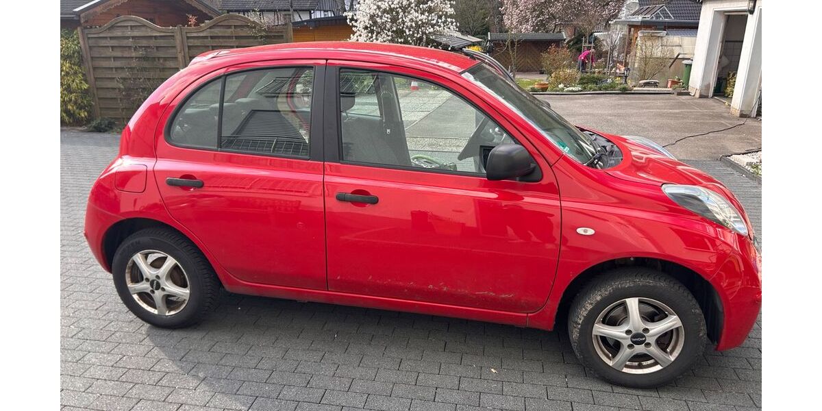 Nissan Micra 104.000 km 2.300 &euro; Iserlohn 58640