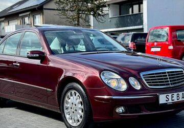 Mercedes-Benz E 220 140.600 km 8.999 &euro; Marl 45772