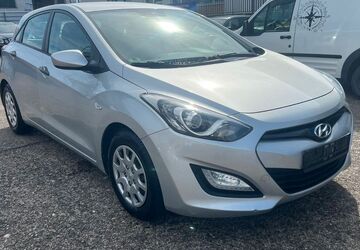 Hyundai i30 222.163 km 3.900 &euro; Hamm 59067