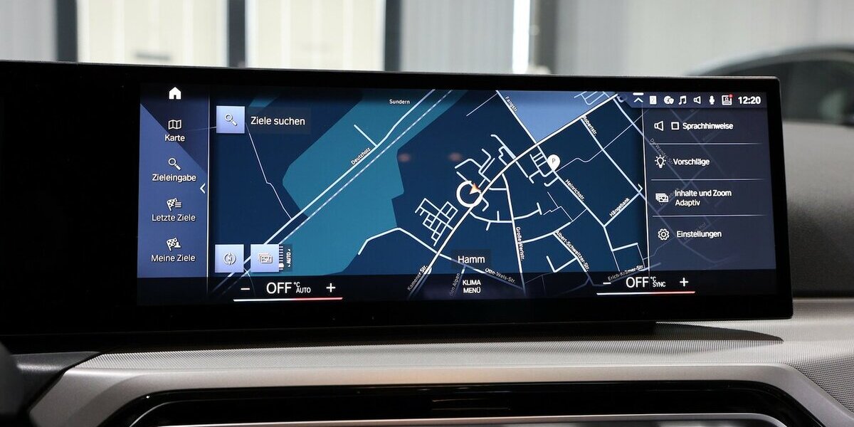 BMW 320d Touring xDrive SPORT / CURVED+NAVI+APPLE 32.000 km 30.555 &euro; Hamm 59077