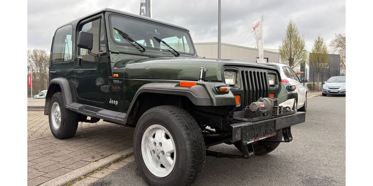 Jeep Wrangler 233.000 km 12.900 &euro; Bochum 44809