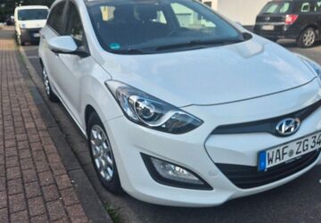 Hyundai i30 137.000 km 4.400 &euro; Lünen 44532