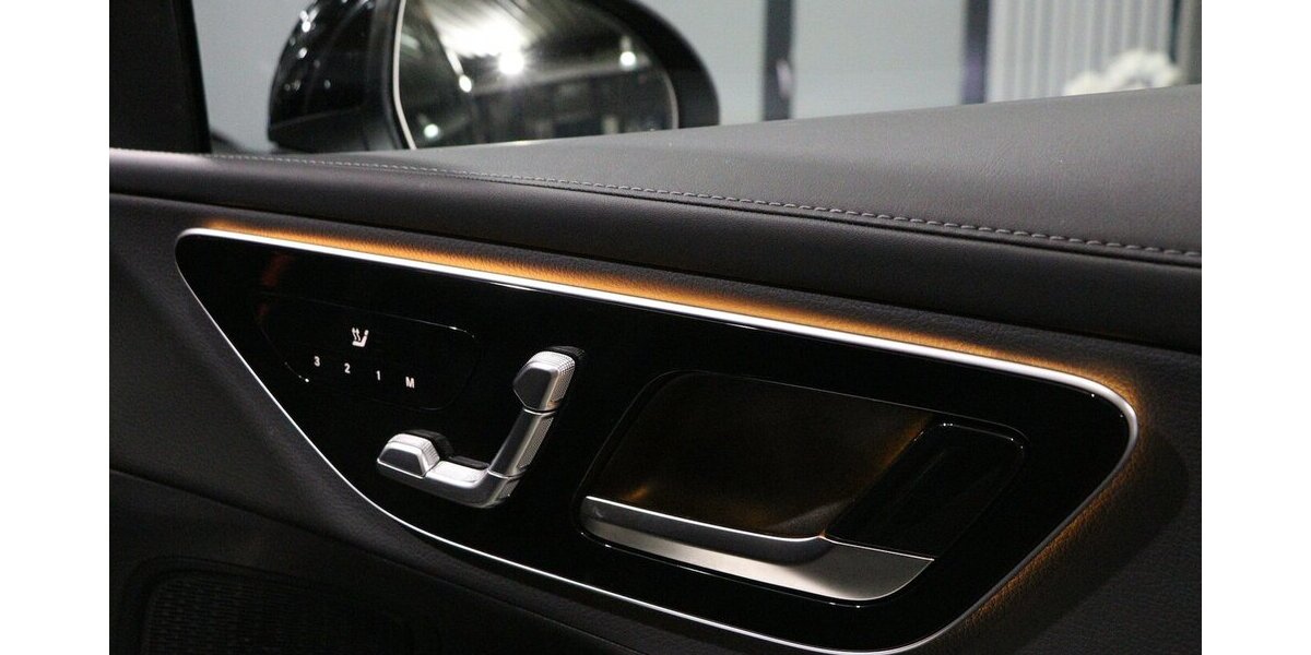 Mercedes-Benz GLC 300 de 4Matic AMG-LINE SPORT PANORAMA, LASER 90.000 km 52.333 &euro; Hamm 59077