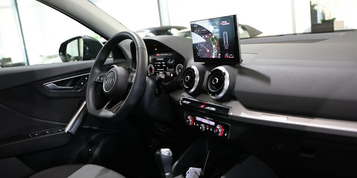 Audi Q2 30 TFSI S-LINE DAYTONA / LED, VC, ACC+LANE 10.000 km 24.555 &euro; Hamm 59077